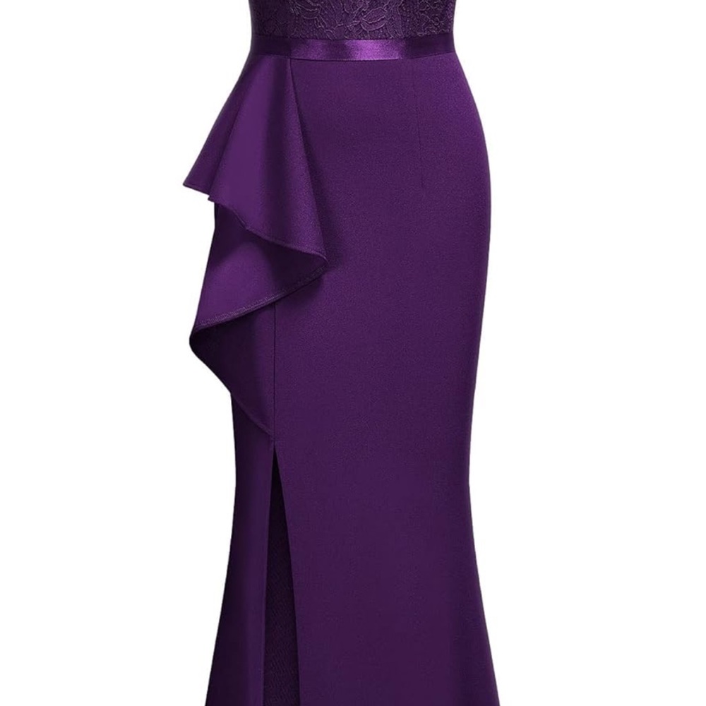 Chic Purple Lace Maxi Dress